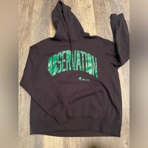 Navy and green H&M men’s oversized sweatshirt